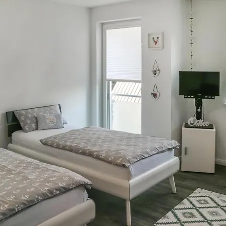 Gorgeous In Elmenhorst *