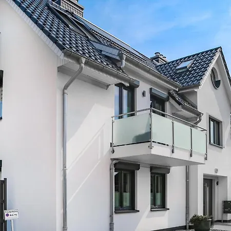 Amazing In Elmenhorst With Wifi Apartment